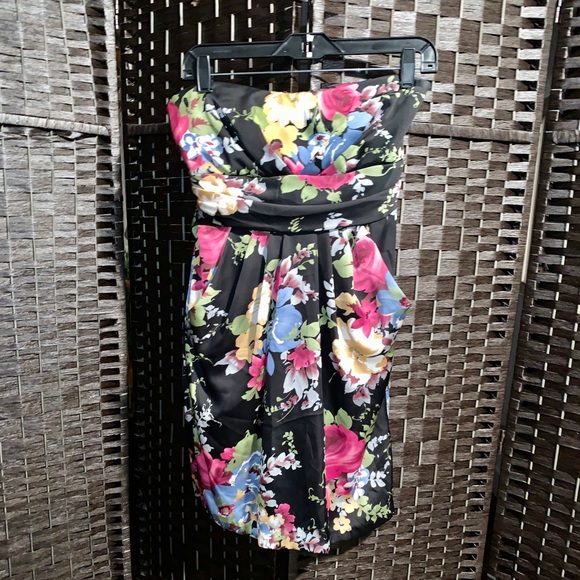 Floral Strapless Dress - Picture 1 of 7